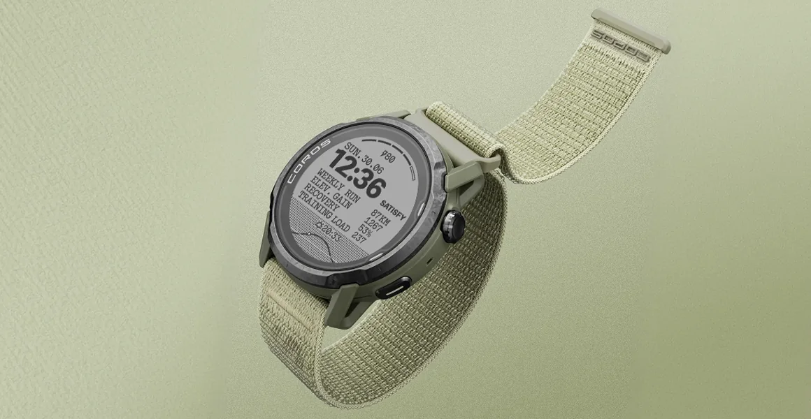 SATISFY COROS APEX 4 với dây nylon Worn Sage