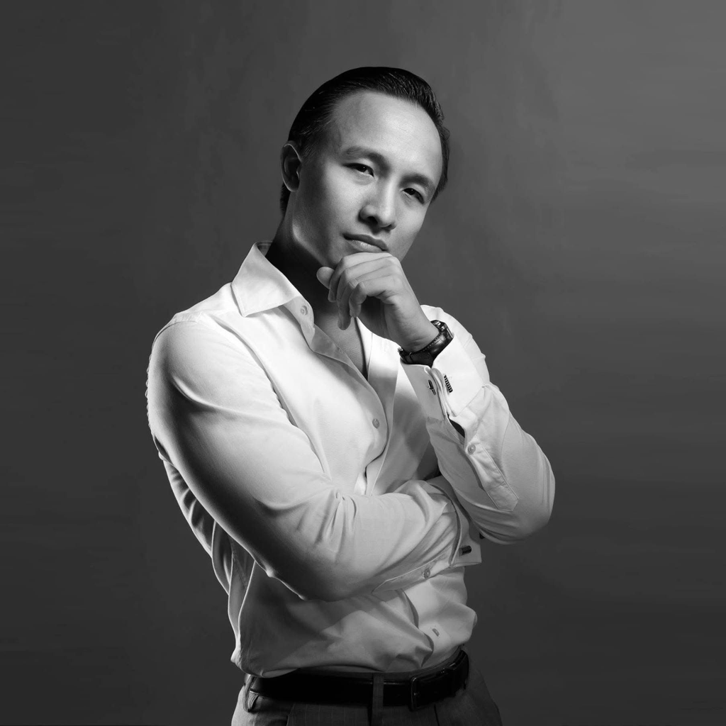 Đạo diễn TRẦN XUÂN CHUNG