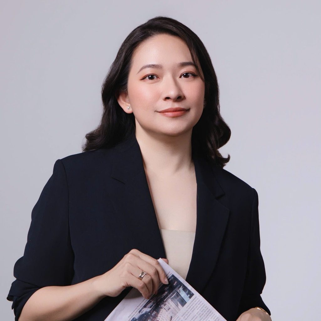 Bà DƯ THỊ MAI LINH