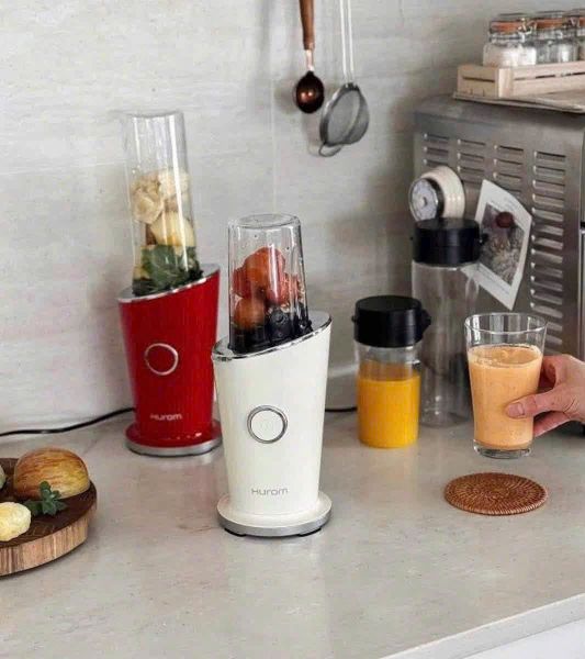 Máy xay Mini HUROM xay sinh tố trái cây