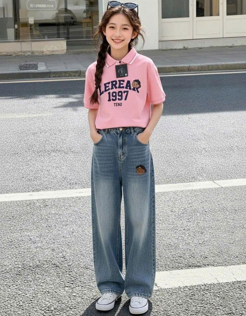 Bộ jean dài bé gái cổ trụ Lerear