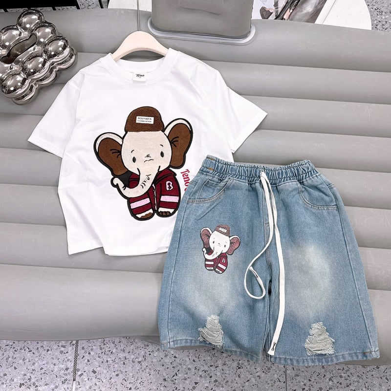 Bộ jean ngố bé gái thêu voi