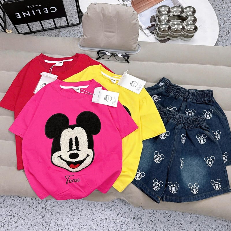 Bộ short jean bé gái Mickey lông xù