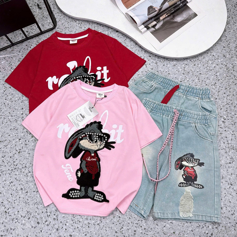 Bộ short jean bé gái thỏ đá