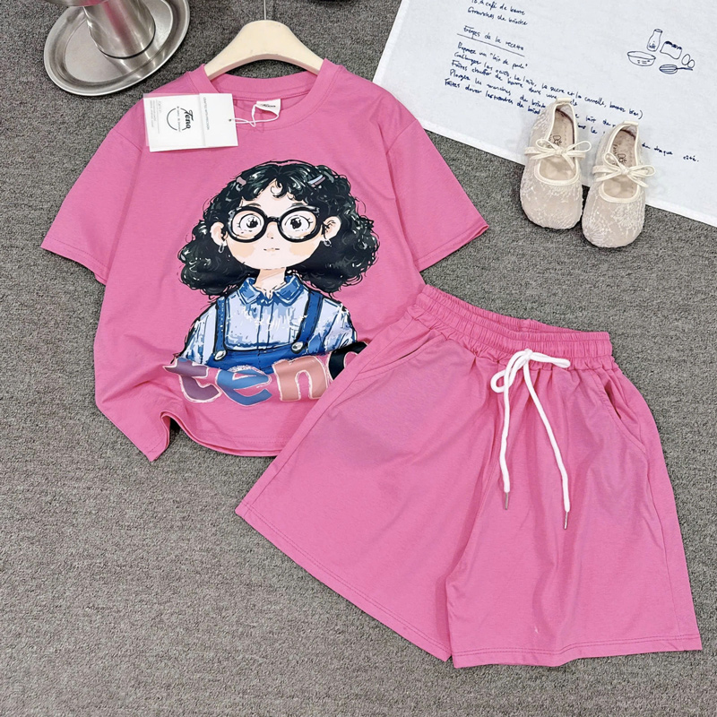Bộ short thun bé gái cô gái tóc xù