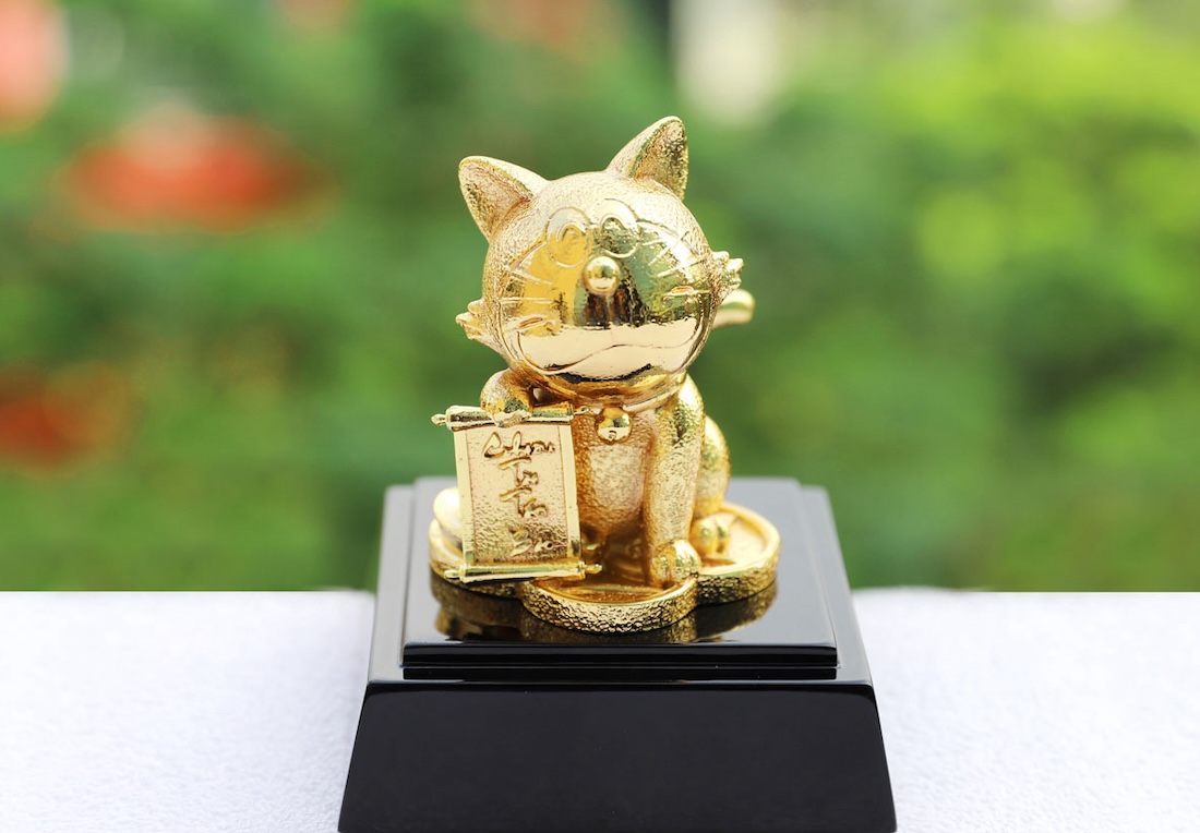 tượng mèo thần tài mạ vàng - Mèo phong thuỷ may mắn