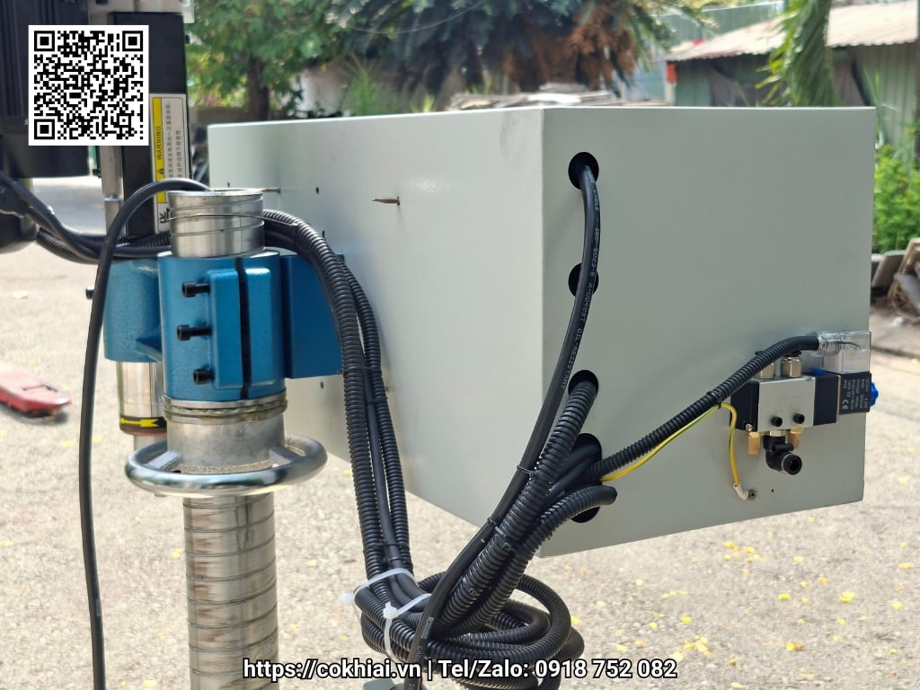Trụ máy khoan Unifast ASD-20 dạng vít me