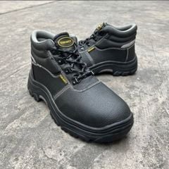 Giày Bảo Hộ Cho Thủy Thủ Và Công Nhân Tàu Biển