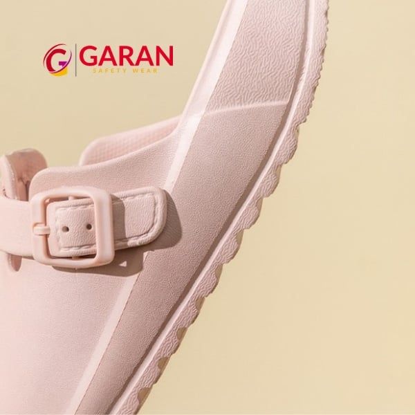 Dép EVA có quai gài dùng trong Y tế