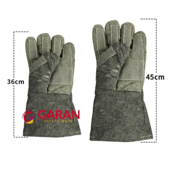 Găng tay sợi carbon có 2 kích cỡ