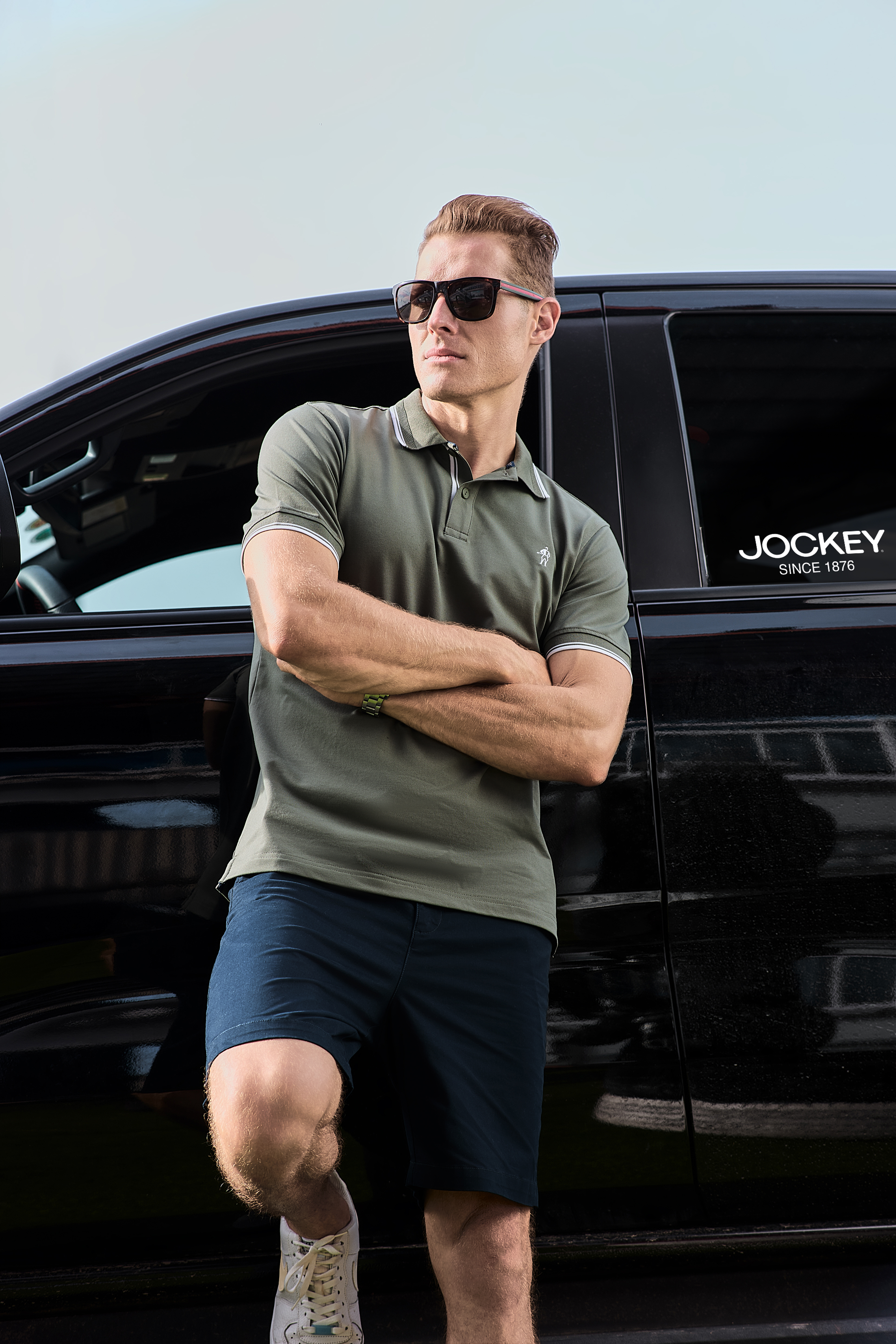 Polo shirt, chuẩn mực lịch lãm - nâng tầm phong cách