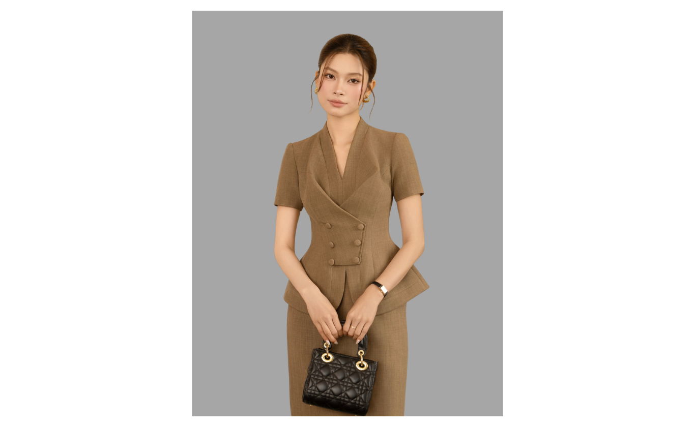 Áo kiểu công sở cotton chéo peplum, cổ V - AAF25B