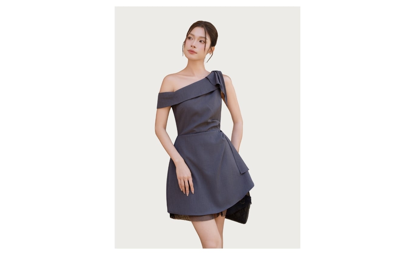Đầm dạo phố cotton ngắn phối lưới cotton xược ý cổ xéo dáng A xòe DAD44A