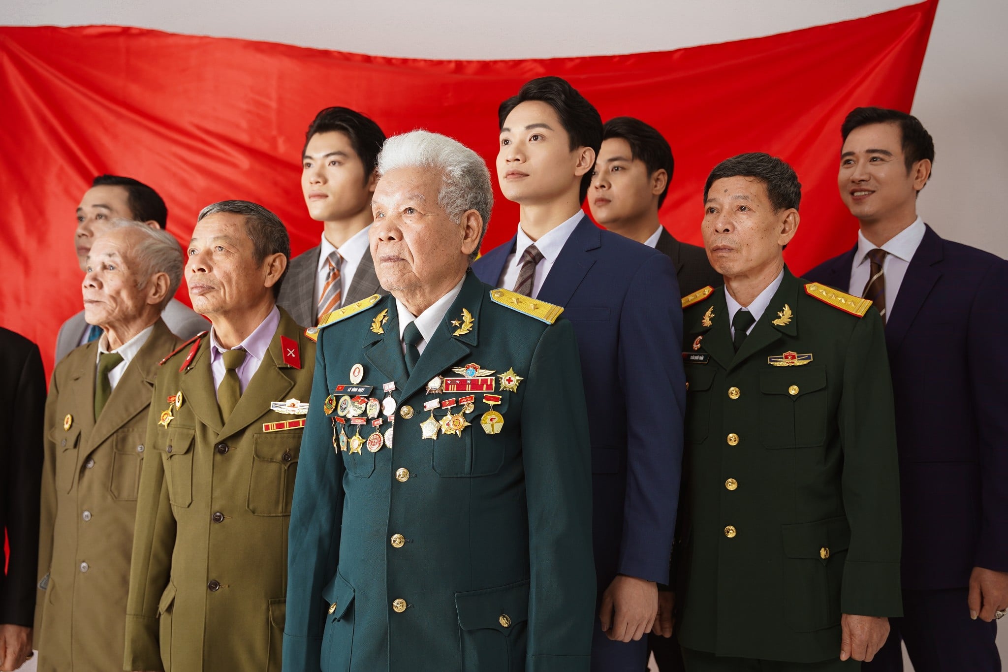 22/12 | NGÀY THÀNH LẬP QUÂN ĐỘI NHÂN DÂN VIỆT NAM - TỪ TINH THẦN NGƯỜI LÍNH ĐẾN PHONG THÁI QUÝ ÔNG HIỆN ĐẠI