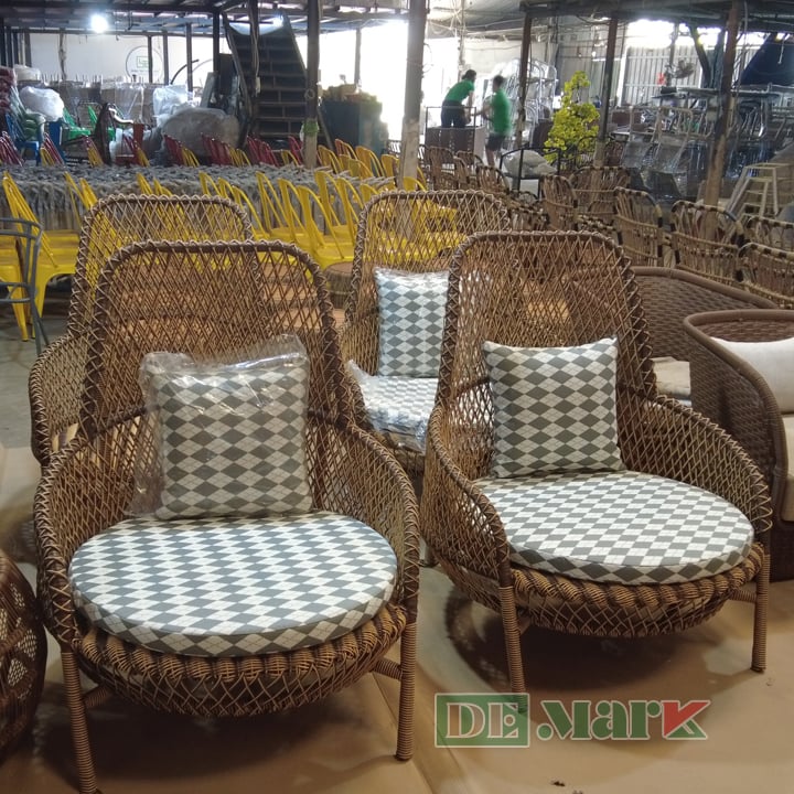 Hình ảnh thực tế ghế thư giãn giả mây MT2061 với khung nhôm và sợi nhựa giả mây.