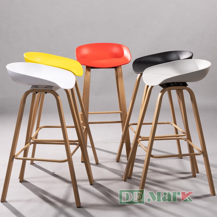 Ghế Bar Nhựa Chân Giả Gỗ MTN3020