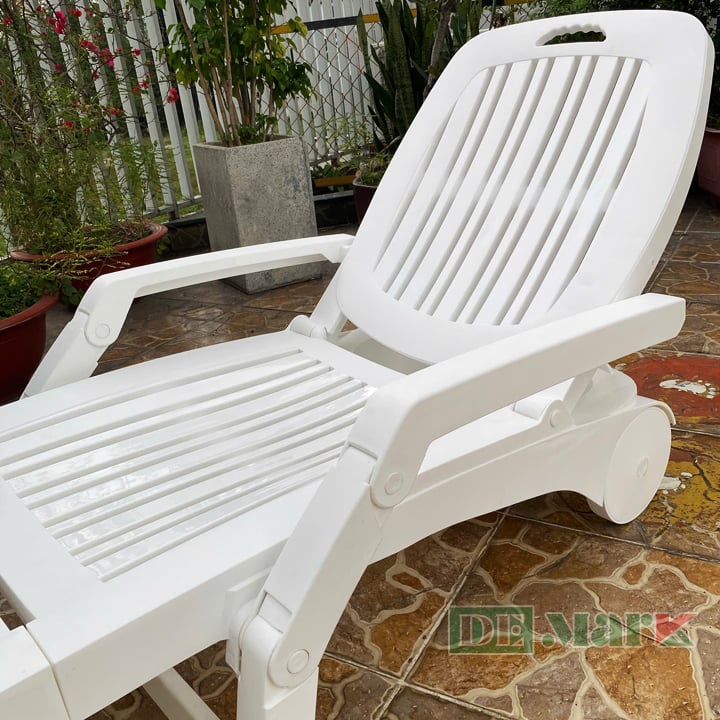 Ghế Hồ Bơi Nhựa Cao Cấp MTN3067