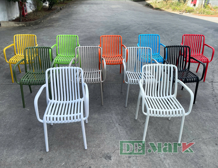 Ghế nhựa PP có tay MTN3046 lưng nan dọc thiết kế hiện đại