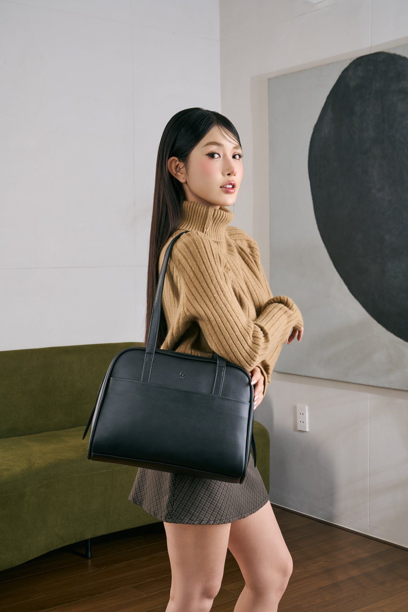 Túi Yuumy (Thời trang nữ dáng vòm bo cong - Túi xách da Seasand YTX76)