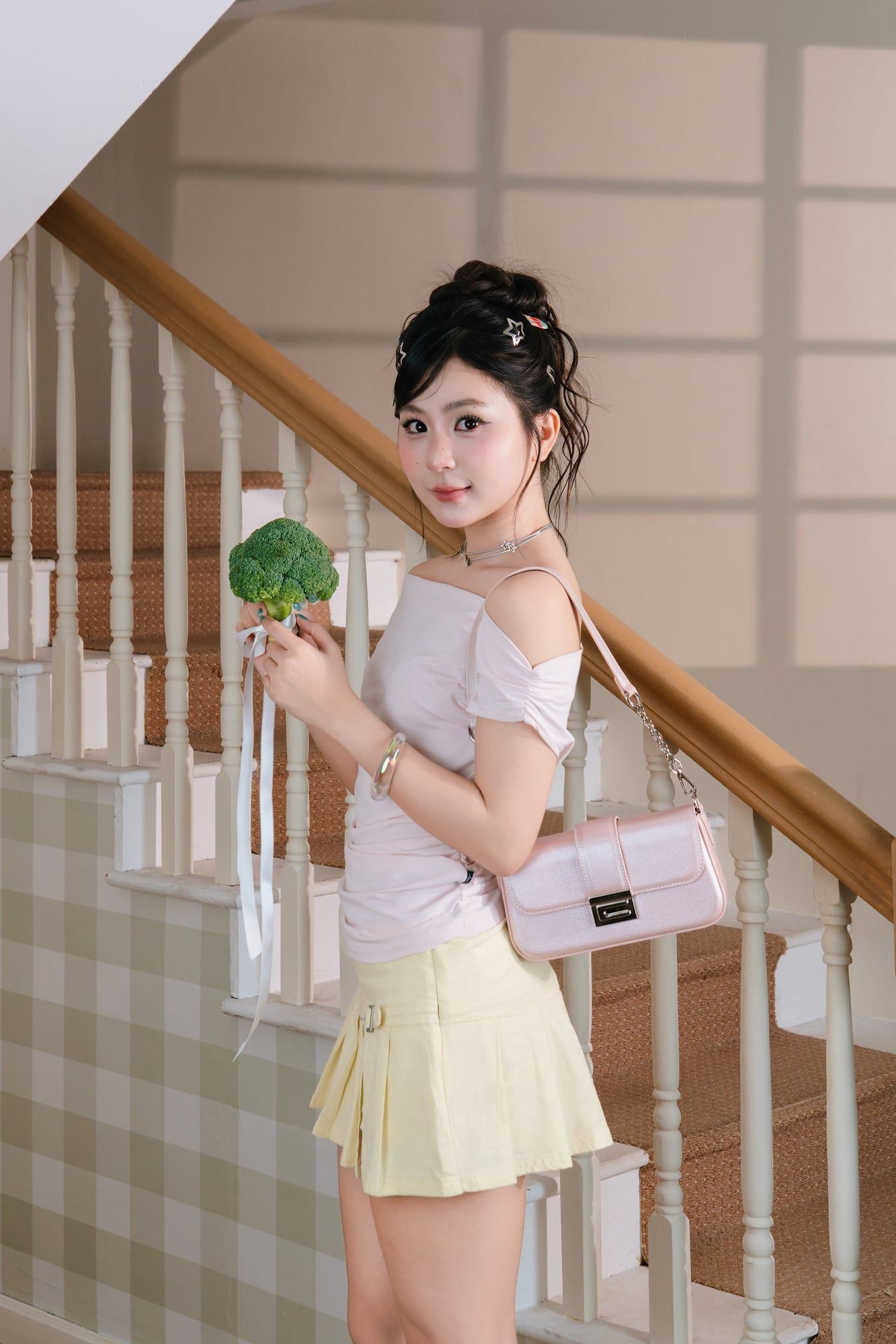 Túi đeo chéo nữ Yuumy YN316 (Màu Hồng ngọc trai)