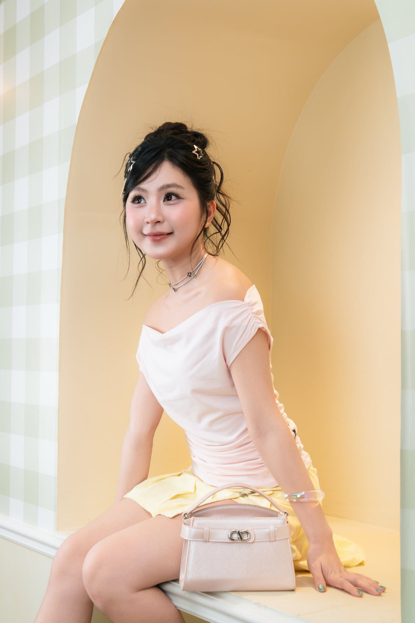 Túi đeo chéo nữ Yuumy YN232 (Màu Hồng ngọc trai)