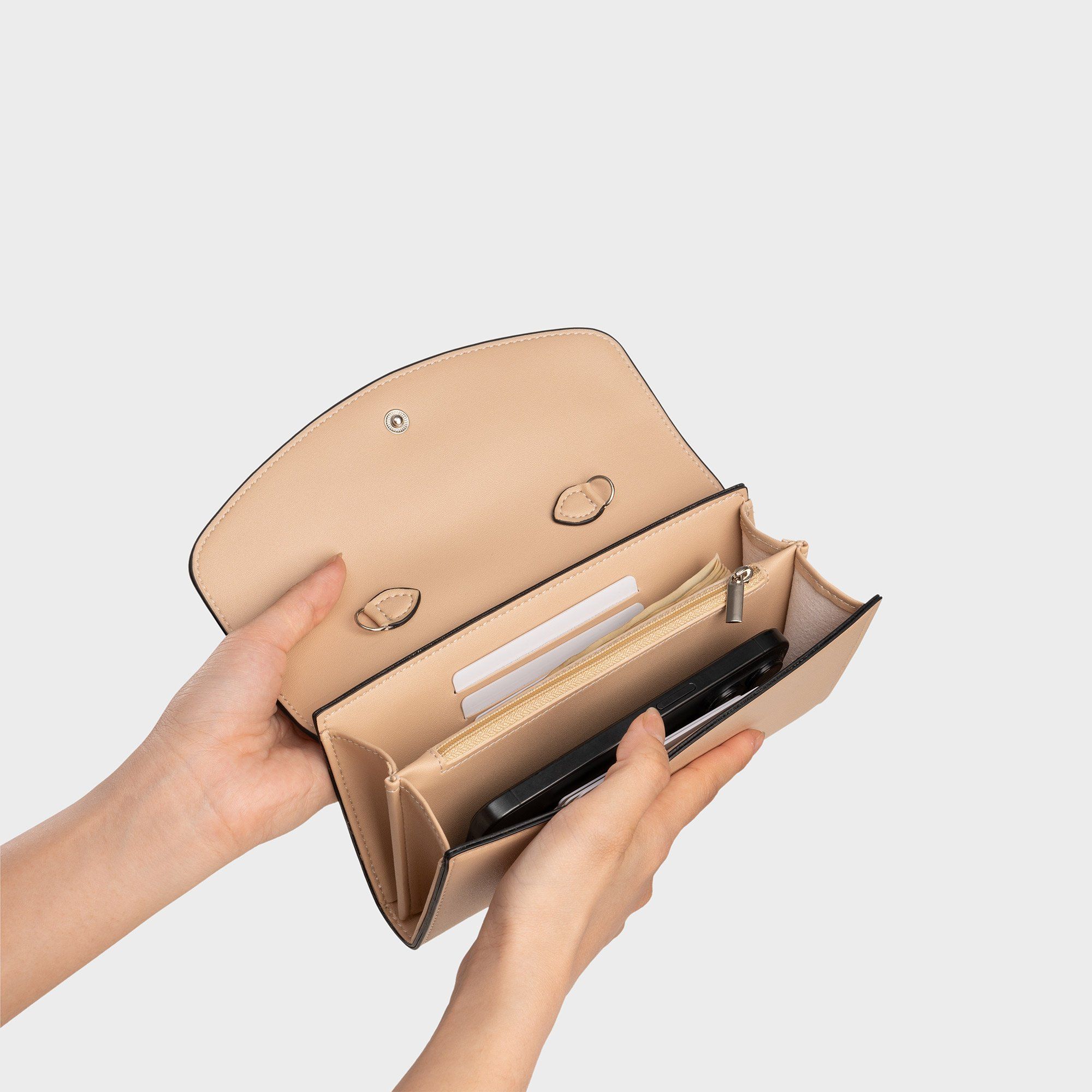 Ví Yuumy ( Thời trang nữ phối dây đeo chéo - Ví da Seasand YV103)