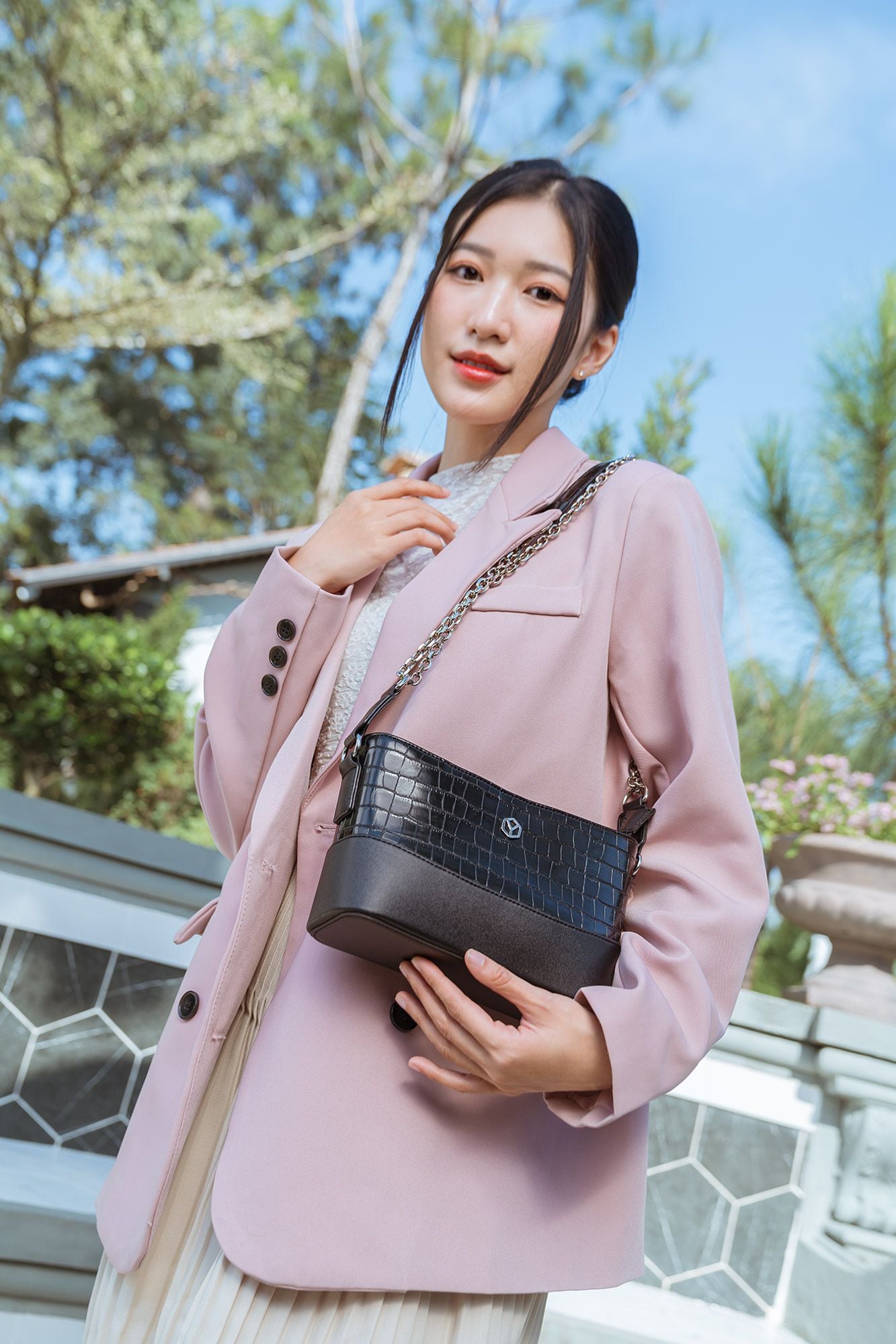 Túi Yuumy ( Thời trang nữ size 20 - Túi đeo chéo da Verein YN183)