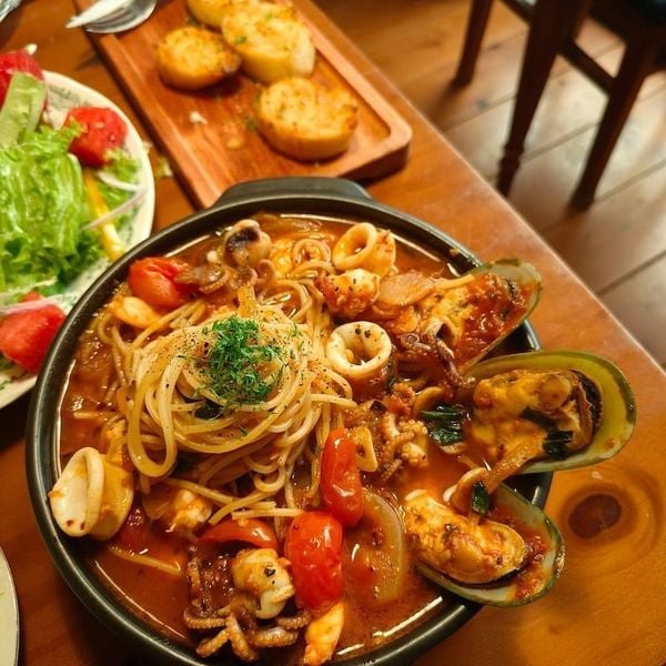 ăn gì tại Thảo Điền