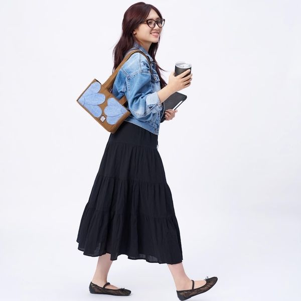 đầm đen hợp túi màu gì