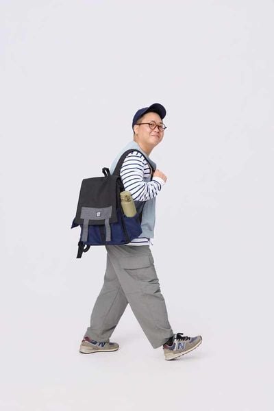Phong cách casual street phối balo Pocket