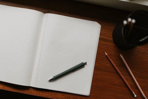 tặng quà chia tay đồng nghiệp nữ
