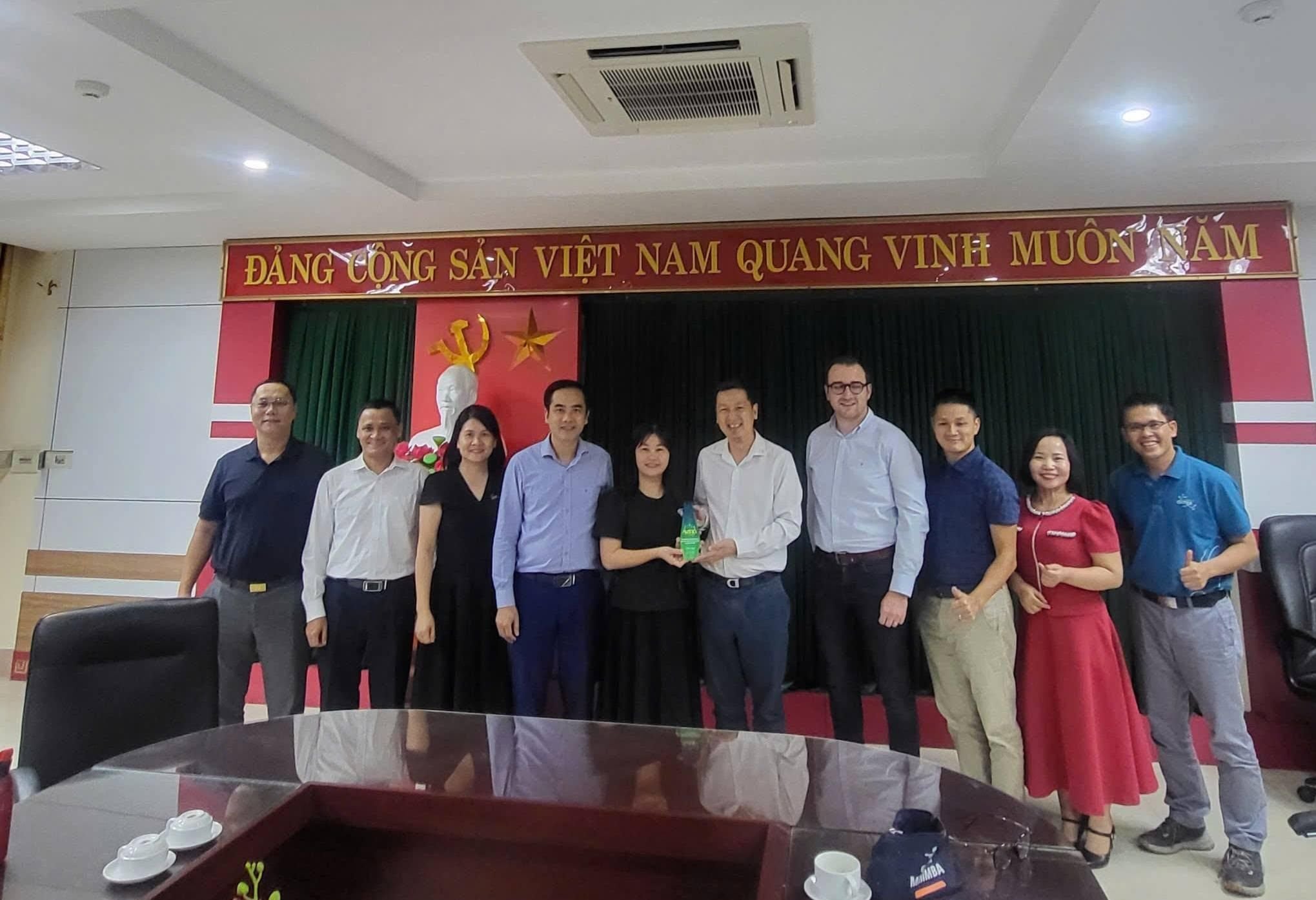 OLMIX ASIALAND VIỆT NAM GẶP MẶT VÀ LÀM VIỆC CÙNG KHOA CHĂN NUÔI THÚ Y – TRƯỜNG ĐẠI HỌC NÔNG LÂM THÁI NGUYÊN