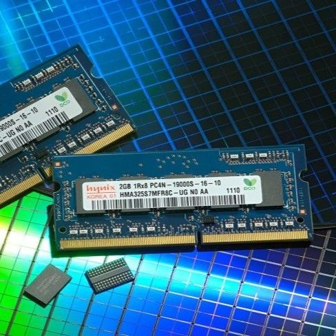 Các ông lớn chip nhớ đối mặt với 