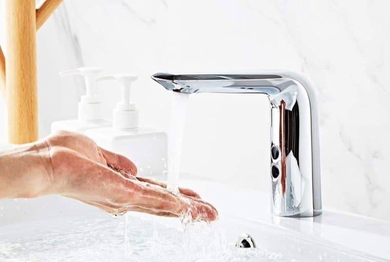 Vòi lavabo cảm ứng