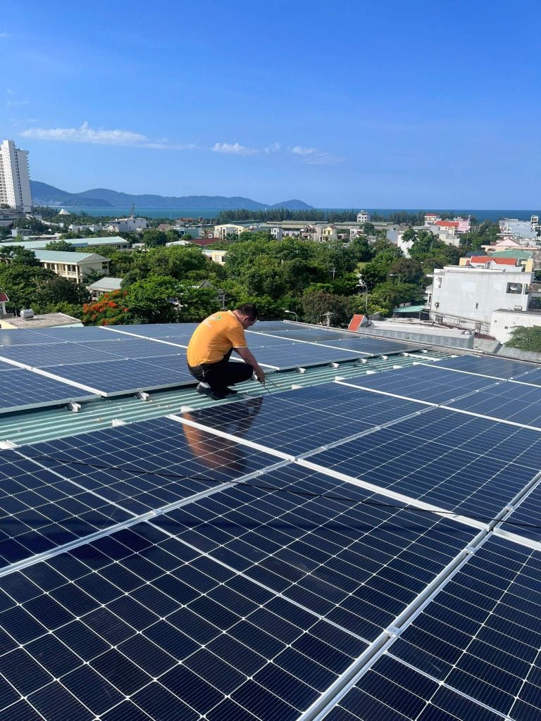 Có lưu trữ hay không lưu trữ – Khác nhau ở đâu khi lắp điện năng lượng mặt trời?