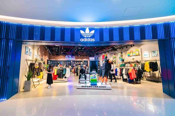 adidas store hcm