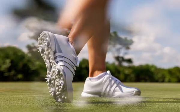 Giày golf adidas Tour360
