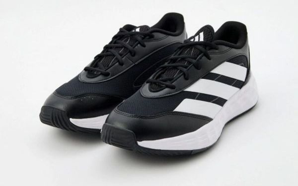 Giày bóng rổ adidas Gamechaser