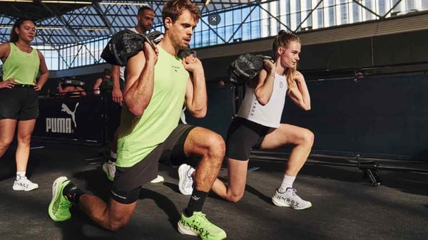 Outfit tập luyện với giày Puma