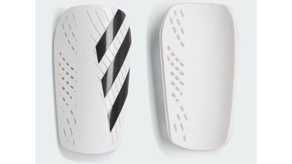 phụ kiện bóng đá