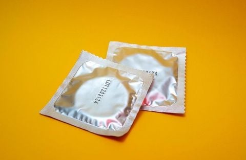 Trung Quốc Đánh Thuế Bao Cao Su Sau 30 Năm Miễn Thuế