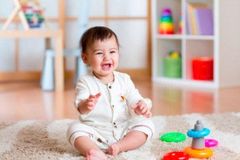 VẤN ĐỀ CHĂM SÓC SỨC KHỎE TRẺ EM VÀ NHỮNG ĐIỀU CẦN BIẾT