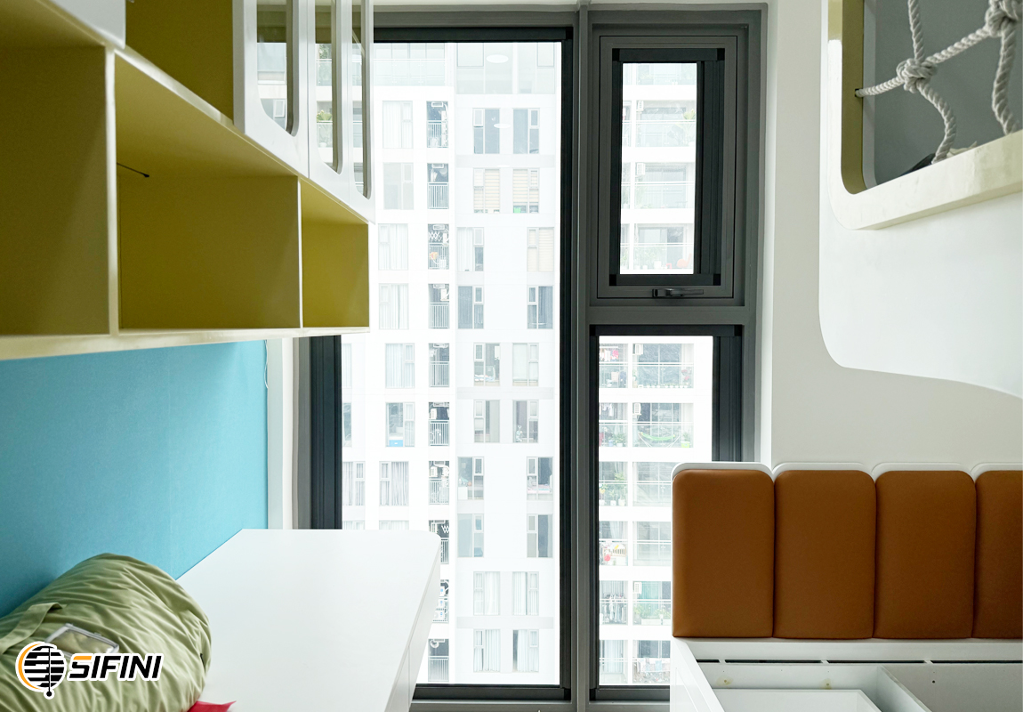 Rèm tổ ong gắn kính