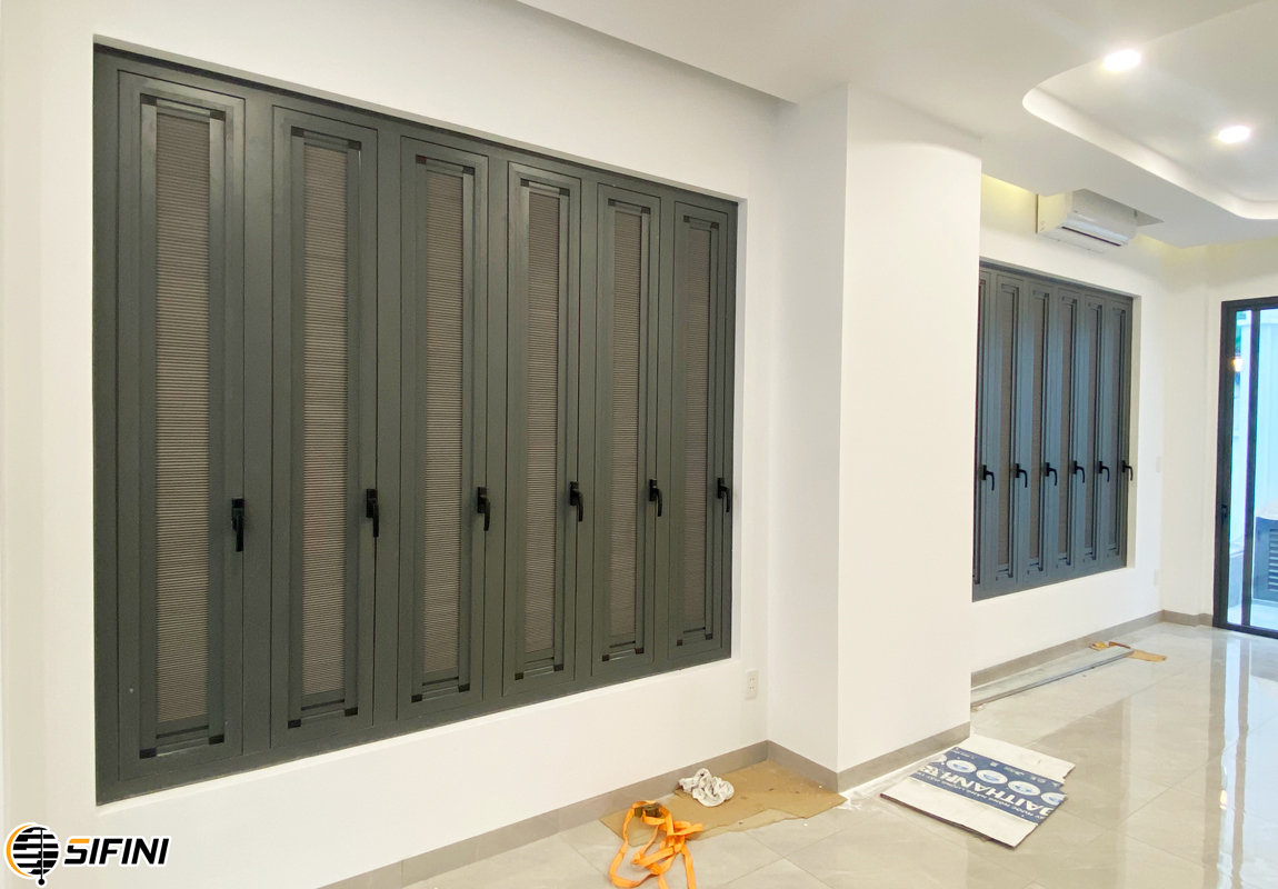 Rèm tổ ong gắn kính