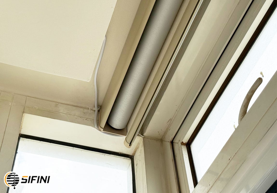 Rèm cuốn lưới tự động