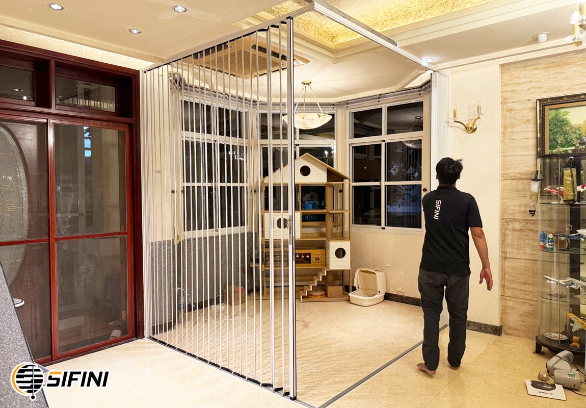 Cửa xếp lá nhựa trong