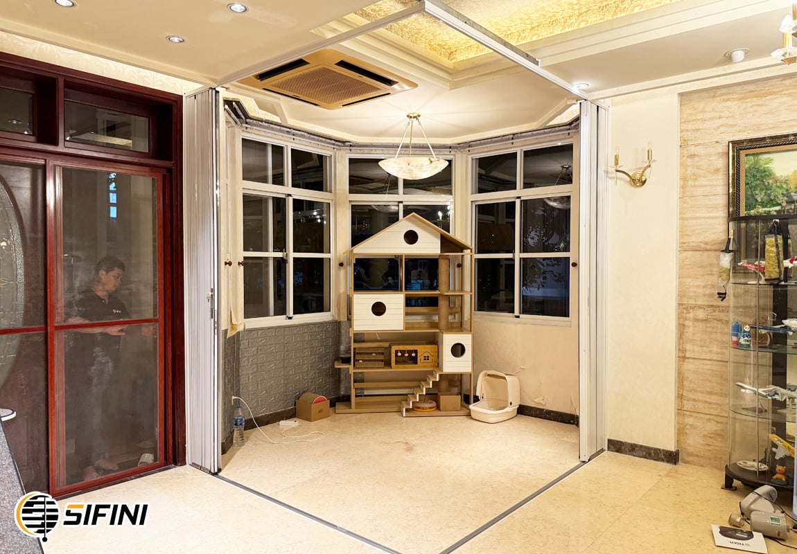 Cửa xếp lá nhựa trong