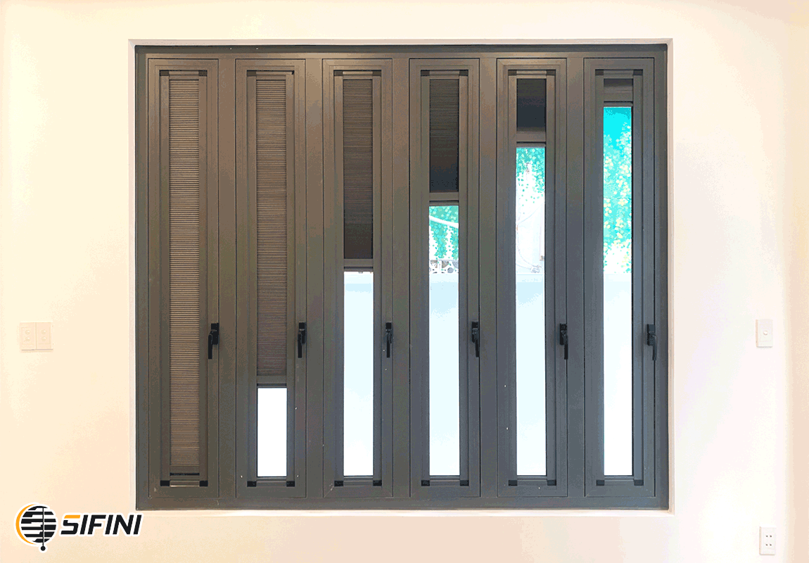 Rèm tổ ong gắn kính