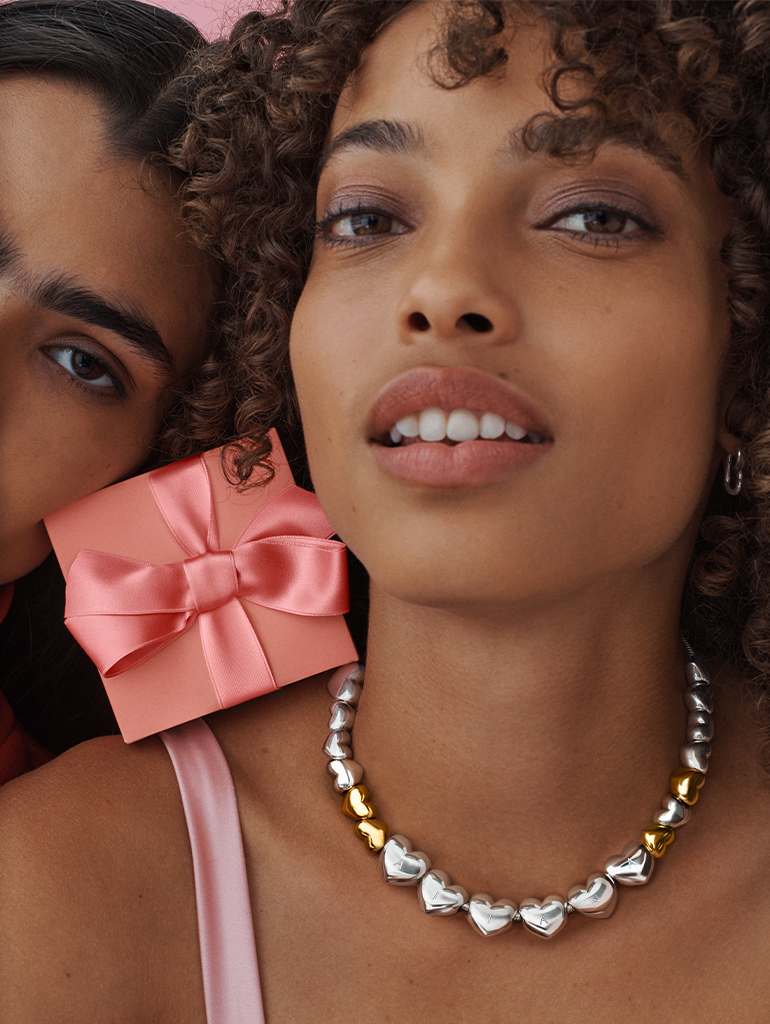 Tháng Của Đoàn Viên