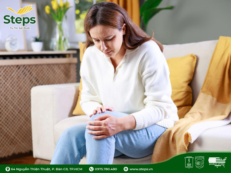 Mỏi đầu gối kéo dài có đáng lo? Nguyên nhân và giải pháp